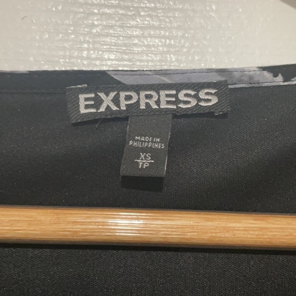 Express romper - Picture 3 of 5